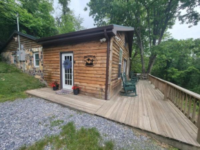 High Ridge cabin in the Blue Ridge Mountains